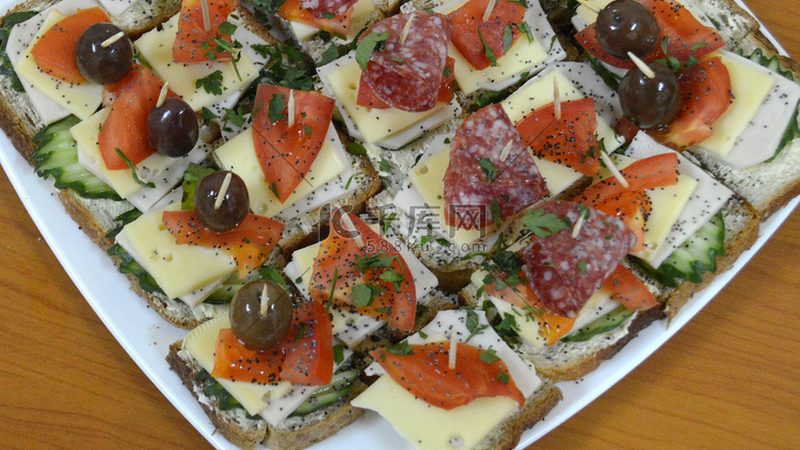 黄油桃酥饼干：从配方到制作，揭秘传统糕点的现代演绎